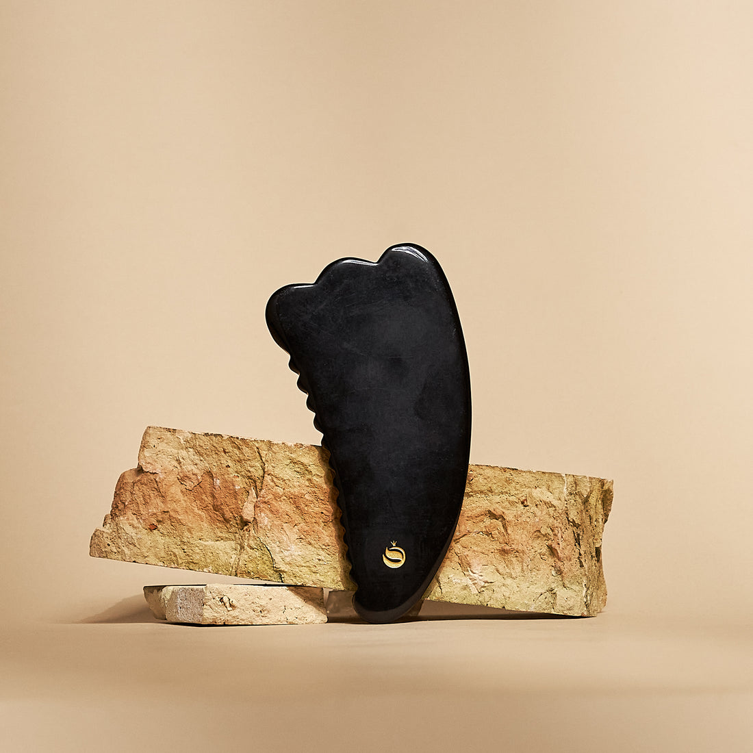 Shape body gua sha  Obsidian (Zero Waste Edition)