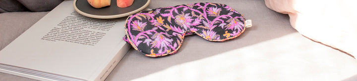 Silk eye mask